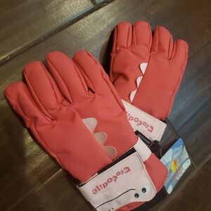 Crocodile pink gloves size 7-9 years old new waterproof